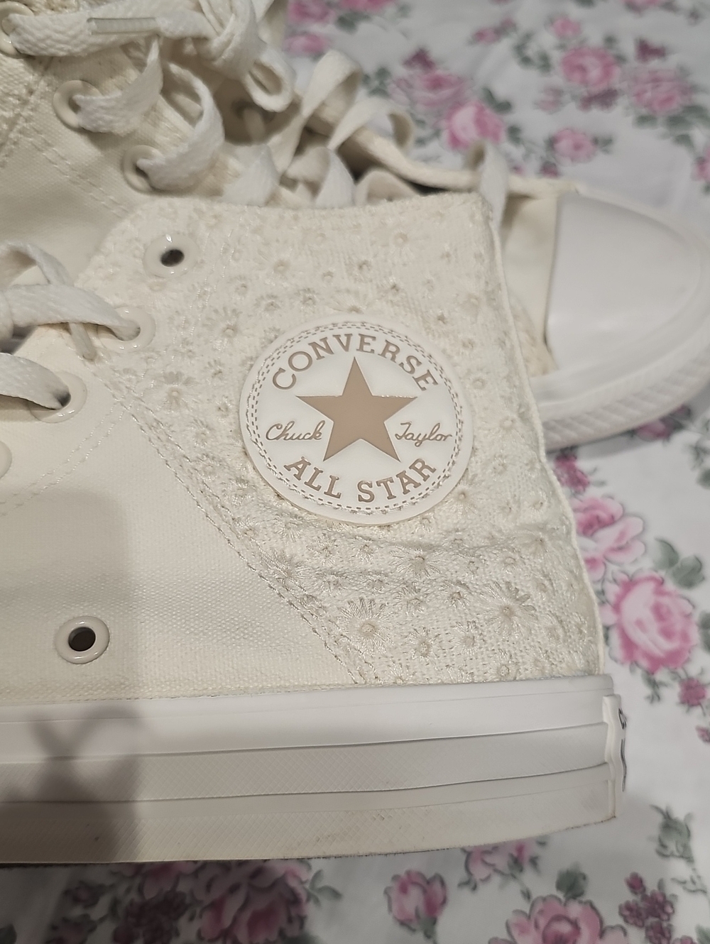 Cream Converse All Star Chuck Taylor High Tops 8.5 - Picture 9 of 16